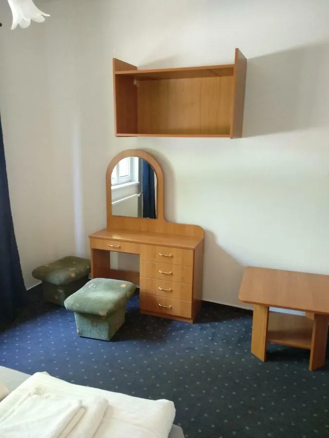 Aranylabda Panzio Bed & Breakfast Szeged